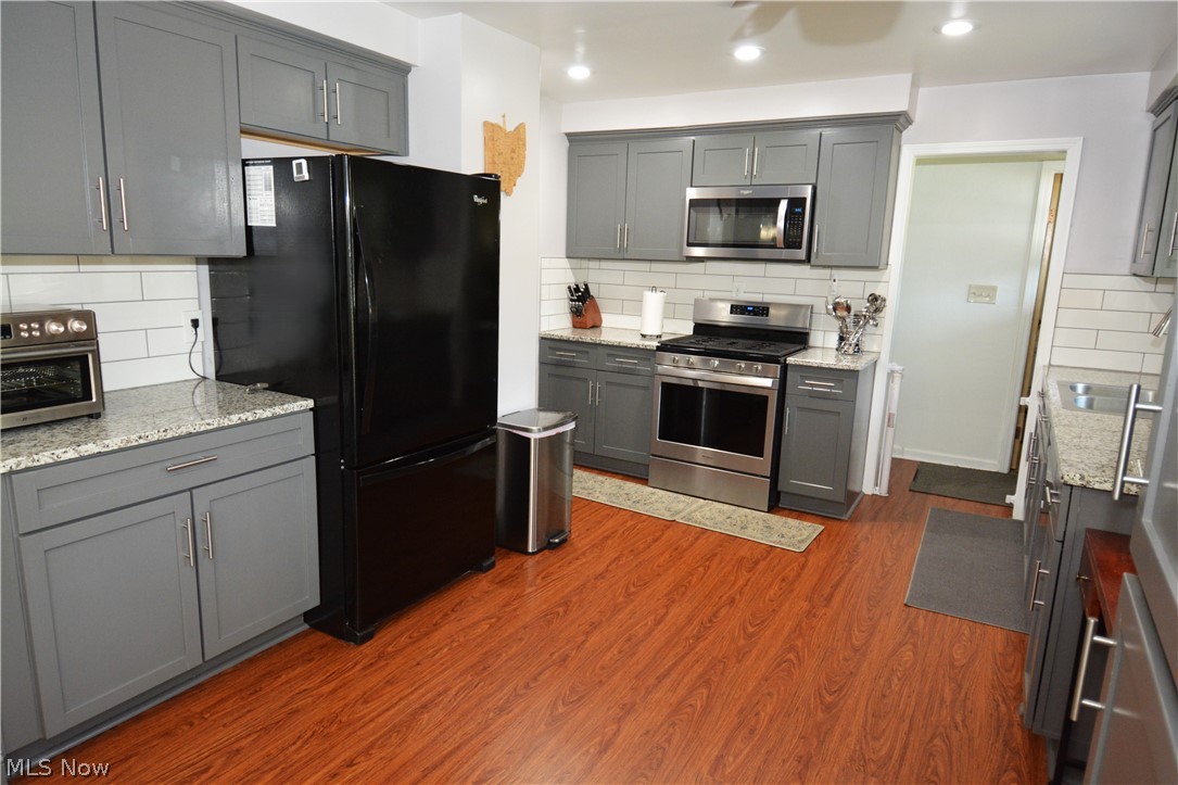 12085 Stormes Drive Parma OH 44022