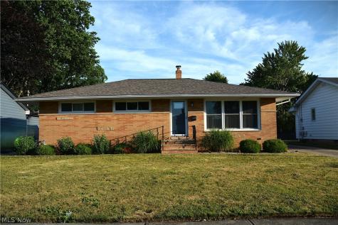 12085 Stormes Drive Parma OH 44022
