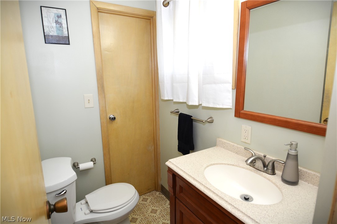 12085 Stormes Drive Parma OH 44022