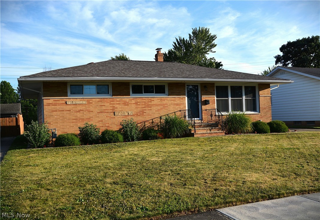 12085 Stormes Drive Parma OH 44022