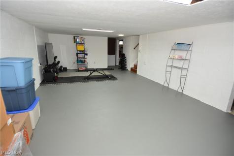 12085 Stormes Drive Parma OH 44022