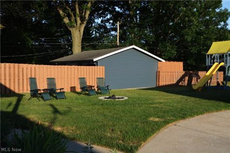 12085 Stormes Drive Parma OH 44022
