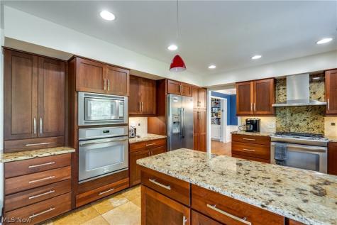 2295 Woodpark Road Akron OH 44333