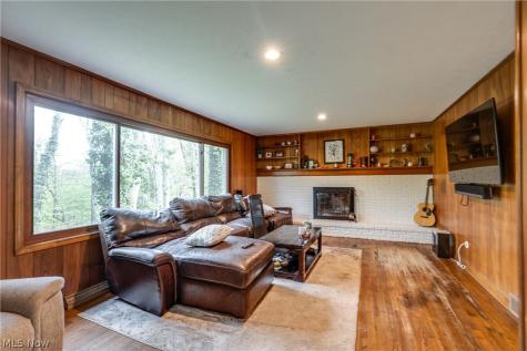 2295 Woodpark Road Akron OH 44333