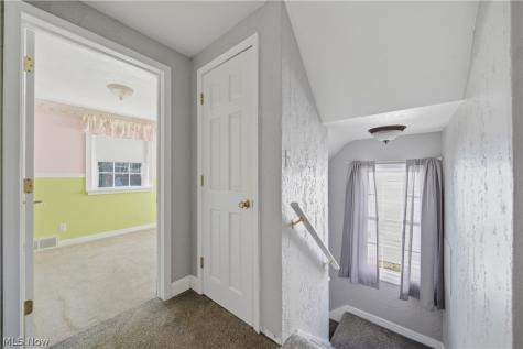 123 Marvella Drive NE Canton OH 44714