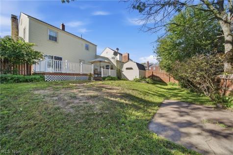 123 Marvella Drive NE Canton OH 44714