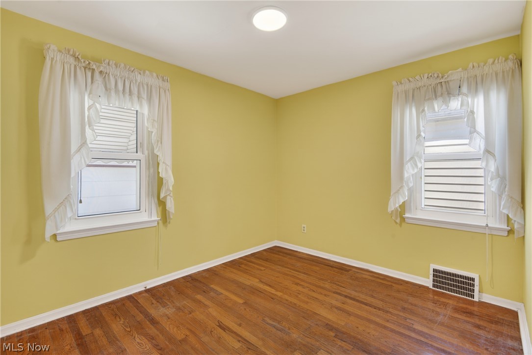 23660 Colbourne Road Euclid OH 44123