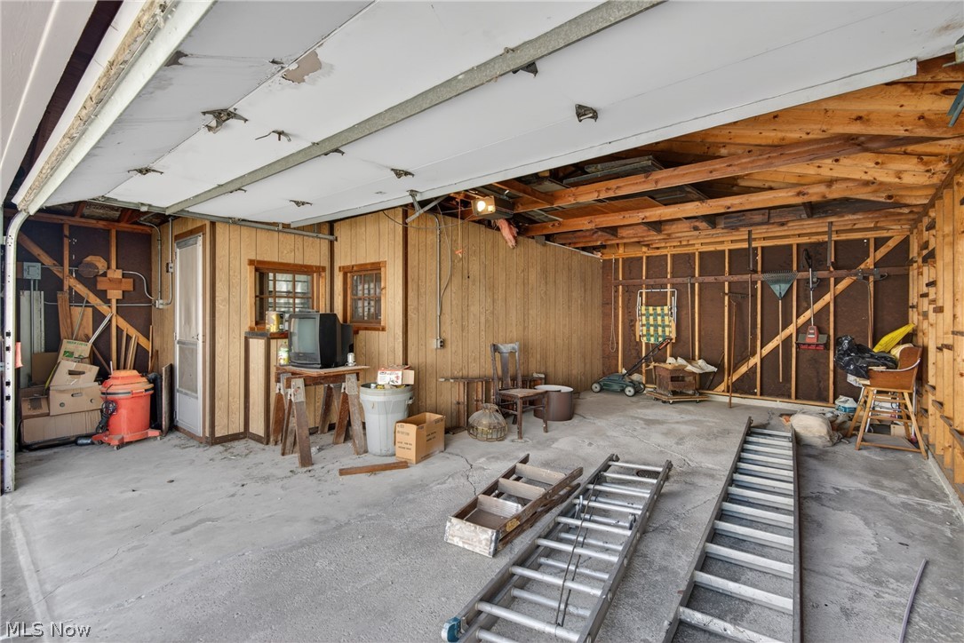 23660 Colbourne Road Euclid OH 44123