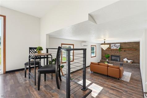 1403 E Easton Road Creston OH 44217