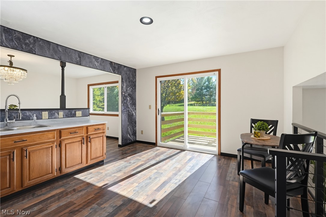 1403 E Easton Road Creston OH 44217