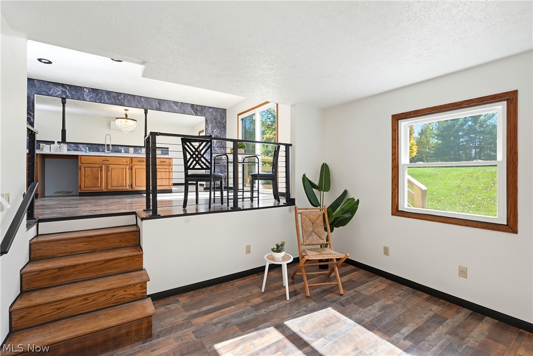 1403 E Easton Road Creston OH 44217