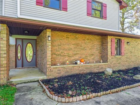 1403 E Easton Road Creston OH 44217