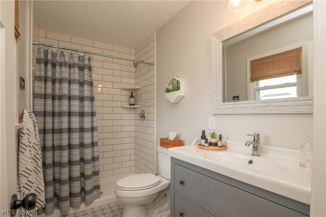 845 9th Street NE North Canton OH 44720