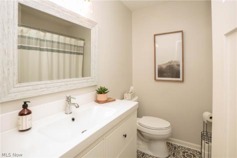 845 9th Street NE North Canton OH 44720