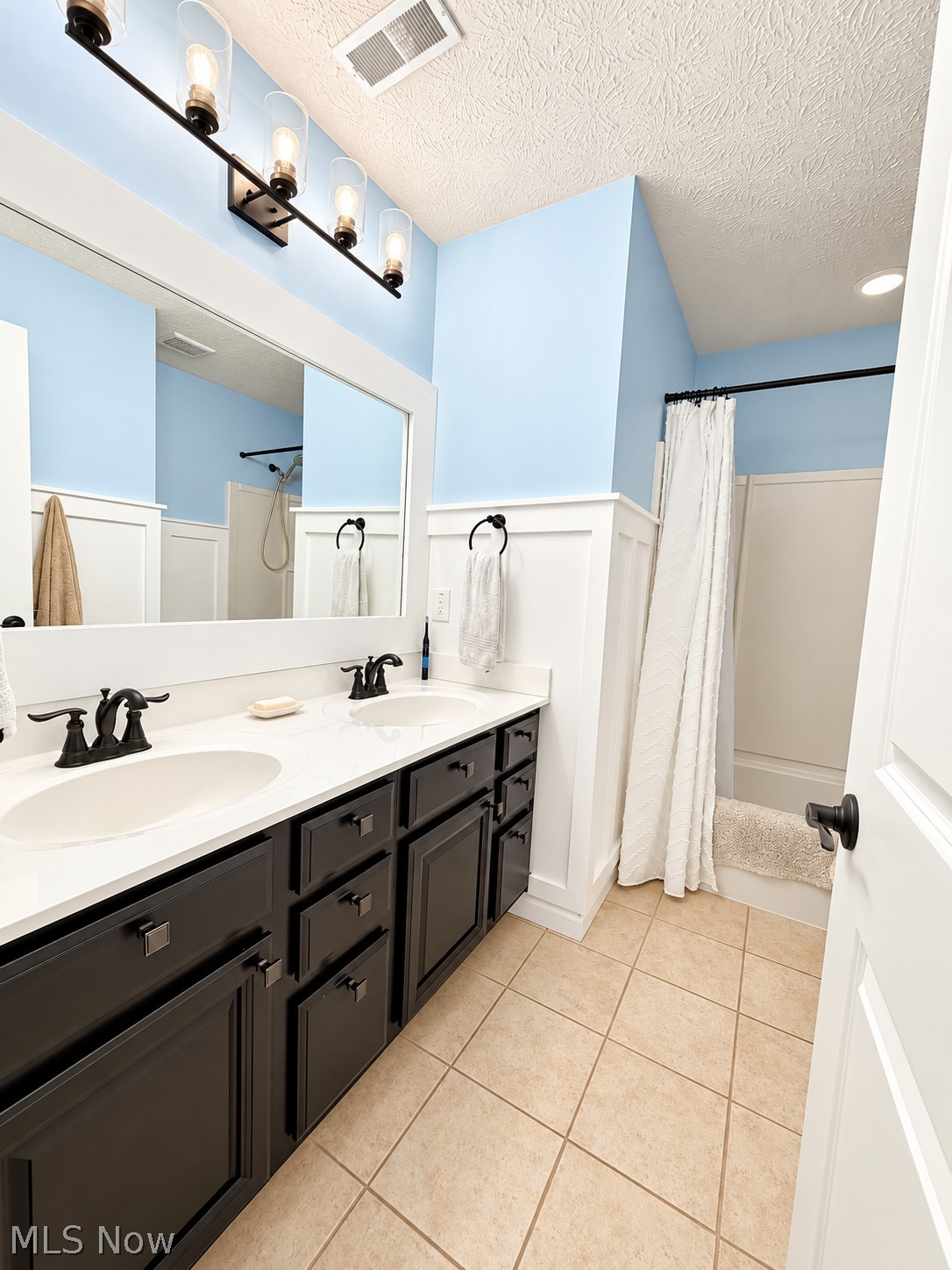5495 Coverdale Way Medina OH 44256
