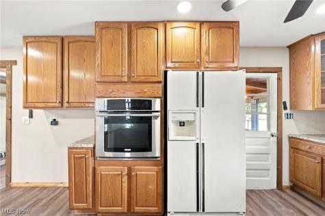 21713 State Route 301 Wellington OH 44090