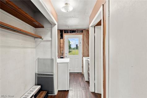 21713 State Route 301 Wellington OH 44090