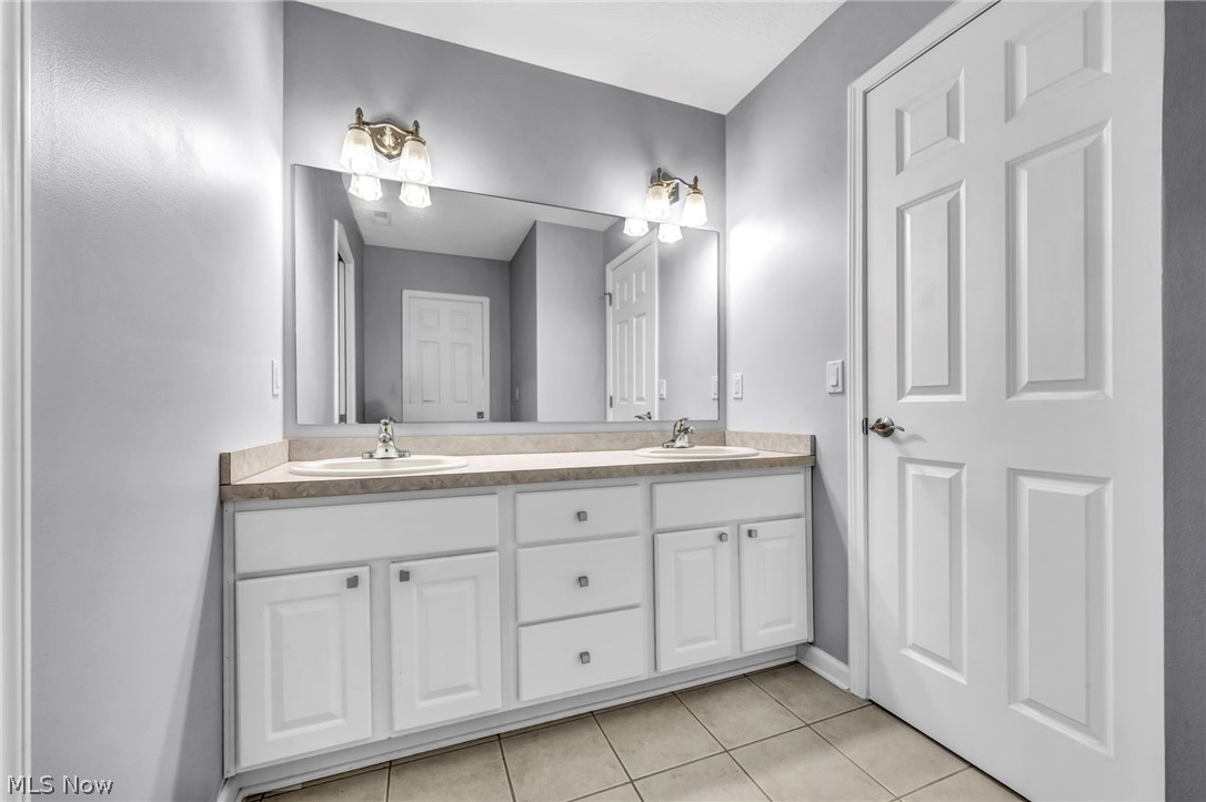 7278 Kentucky Drive Bedford OH 44146