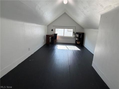 955 Amelia Avenue Akron OH 44302