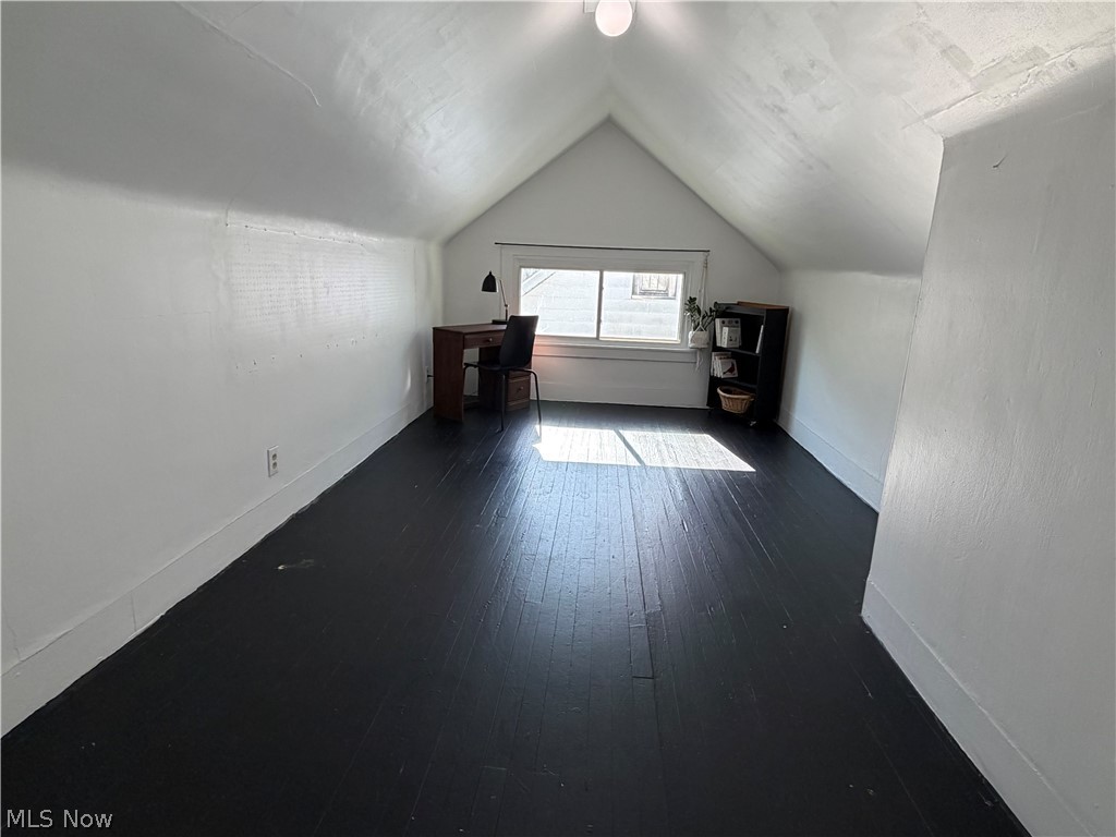 955 Amelia Avenue Akron OH 44302