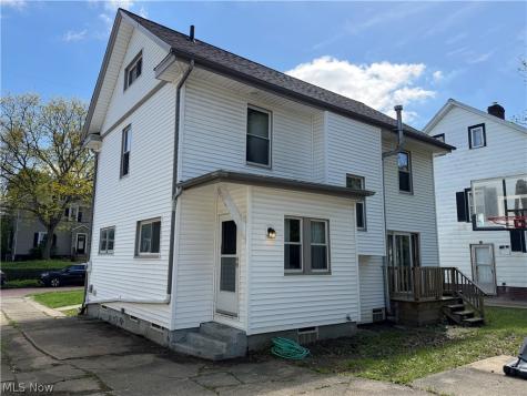 955 Amelia Avenue Akron OH 44302