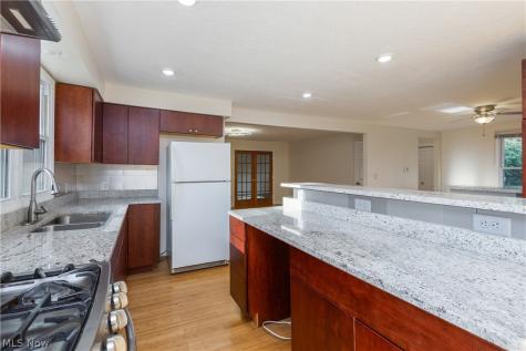3503 Market Avenue N Canton OH 44714