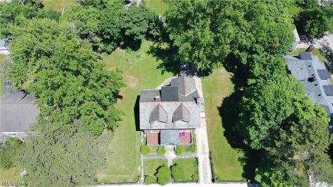 1737 Cumberland Road Cleveland Heights OH 44118
