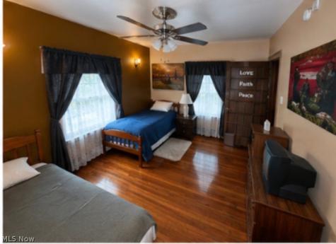 1737 Cumberland Road Cleveland Heights OH 44118