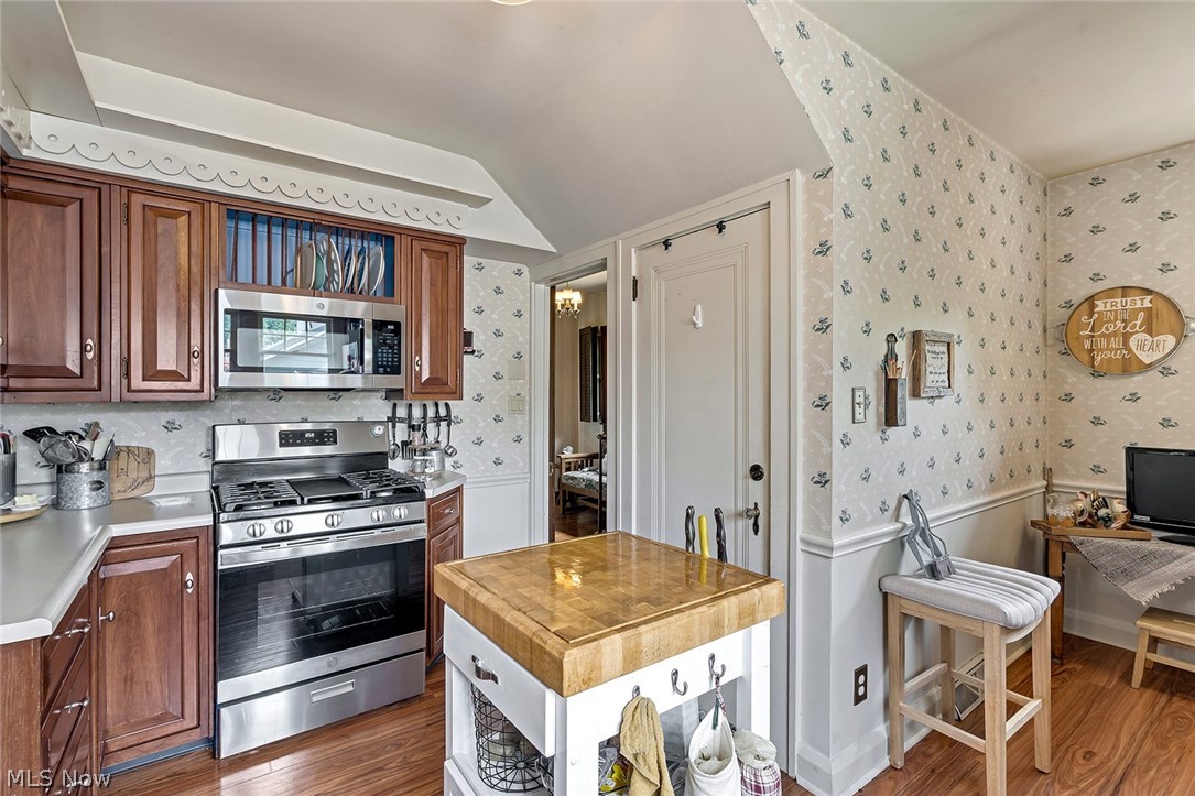 19 Overlook Boulevard Struthers OH 44471