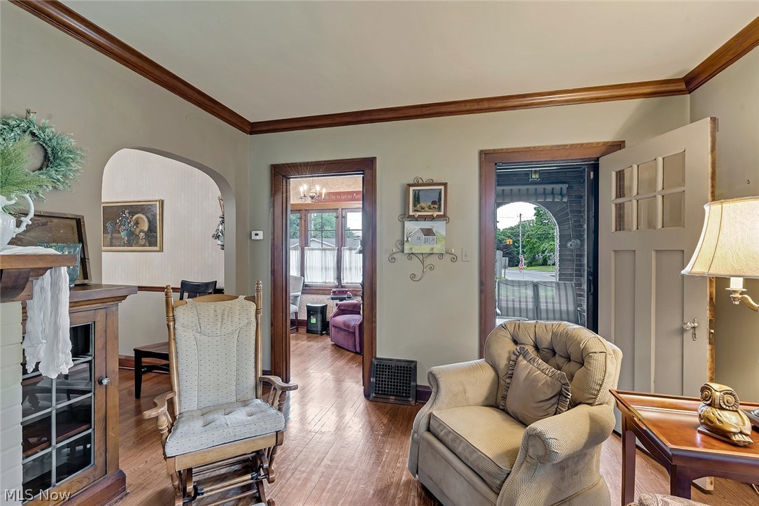 19 Overlook Boulevard Struthers OH 44471