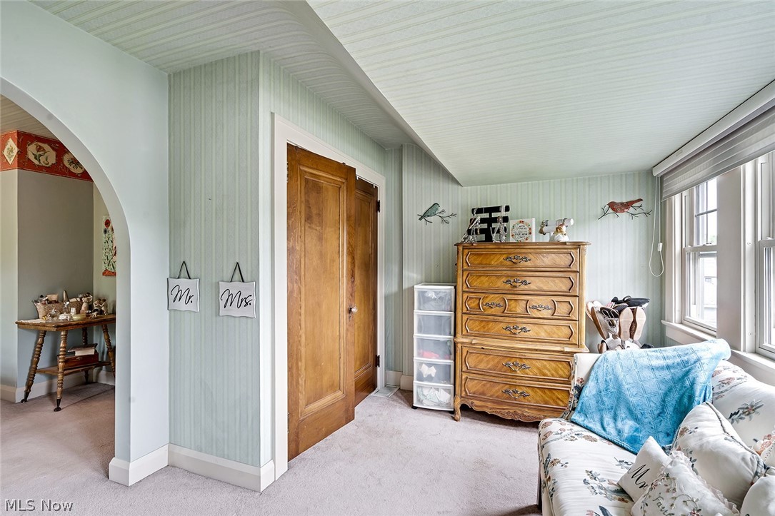19 Overlook Boulevard Struthers OH 44471