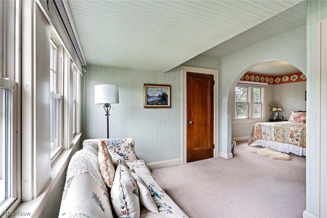 19 Overlook Boulevard Struthers OH 44471