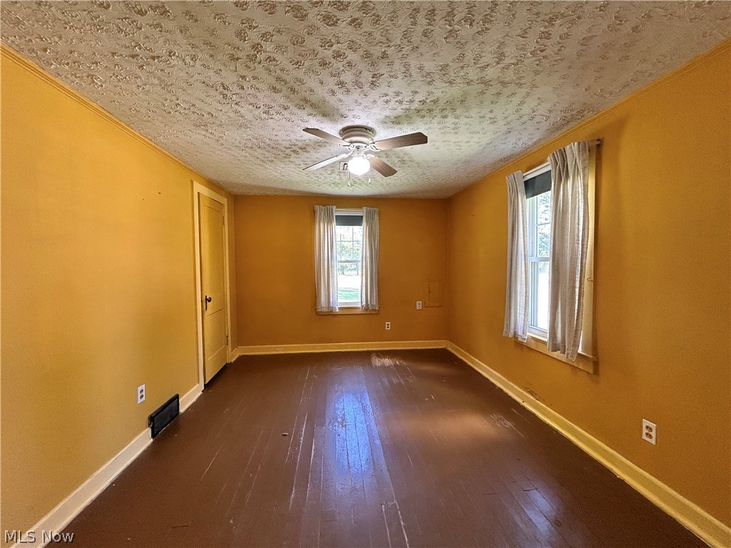11970 Easton Street NE Alliance OH 44601