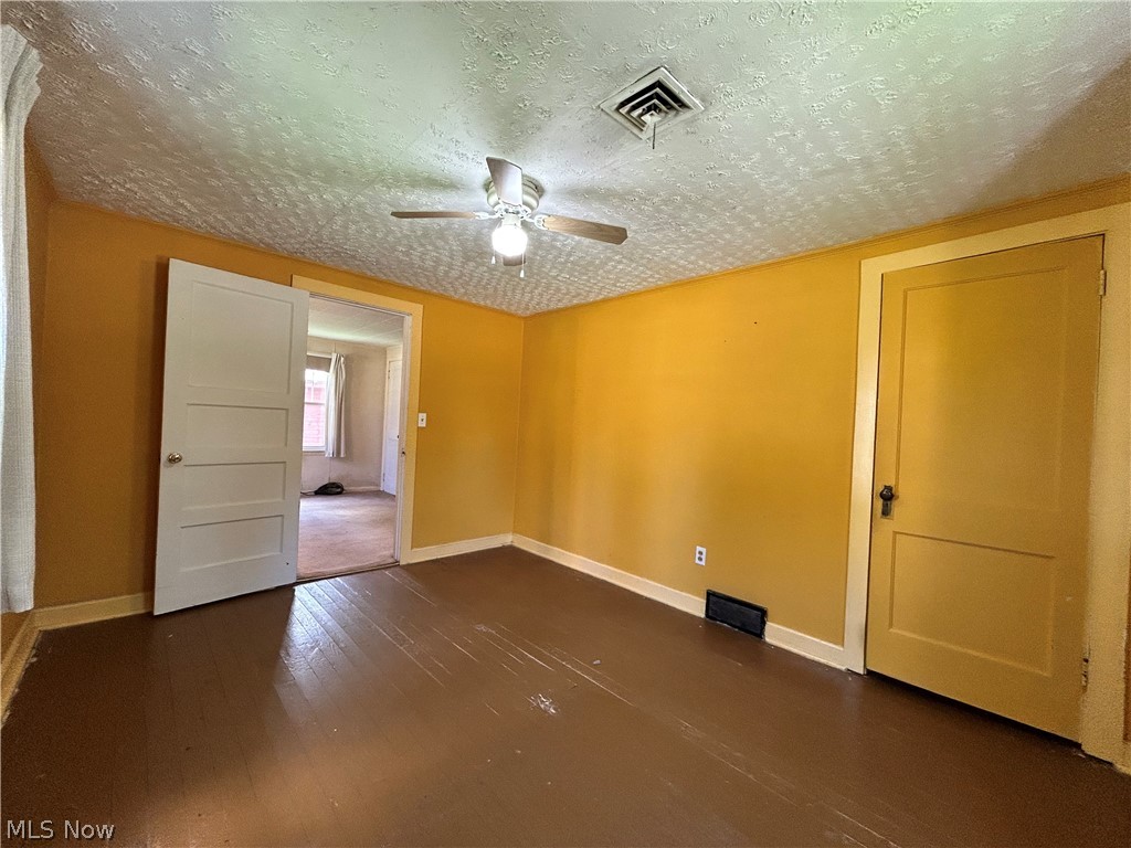 11970 Easton Street NE Alliance OH 44601