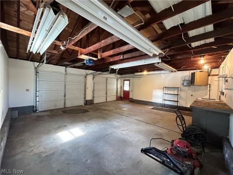 11970 Easton Street NE Alliance OH 44601