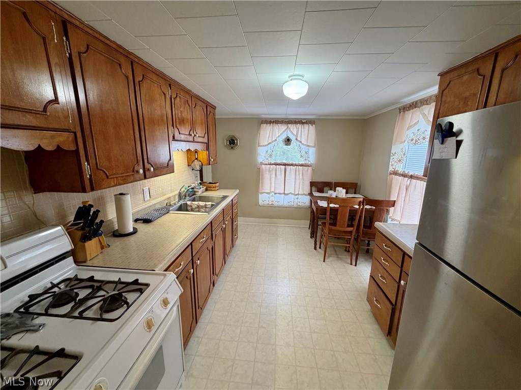 475 E Bell Avenue Mcconnelsville OH 43756