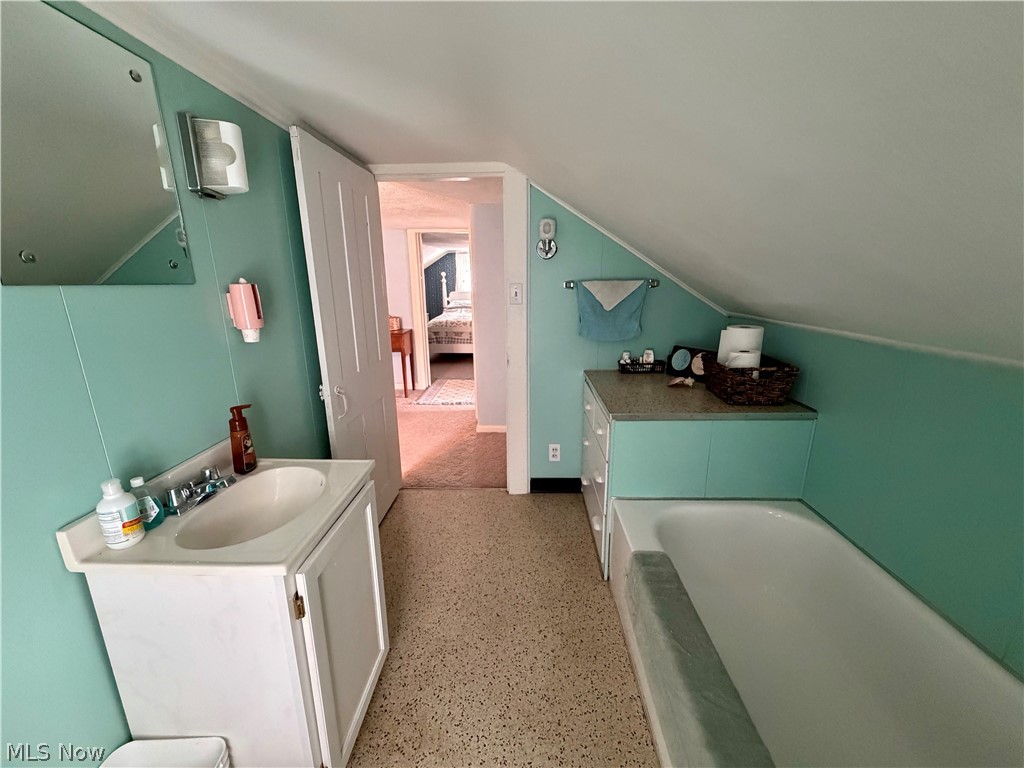 475 E Bell Avenue Mcconnelsville OH 43756