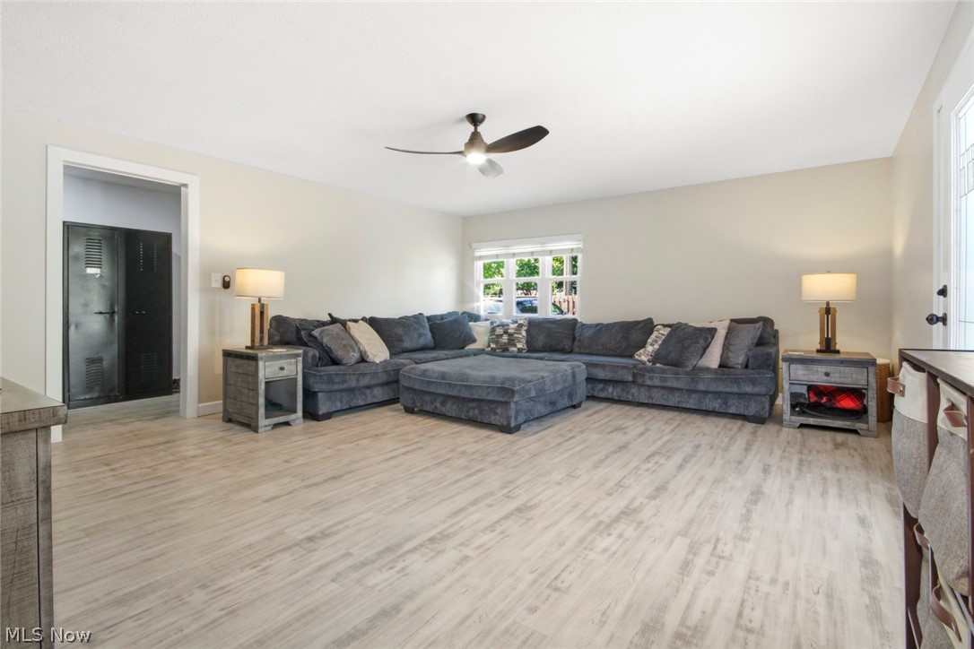 12640 New Buffalo Road North Lima OH 44452