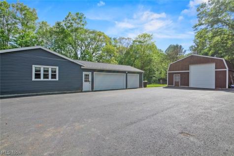 12640 New Buffalo Road North Lima OH 44452