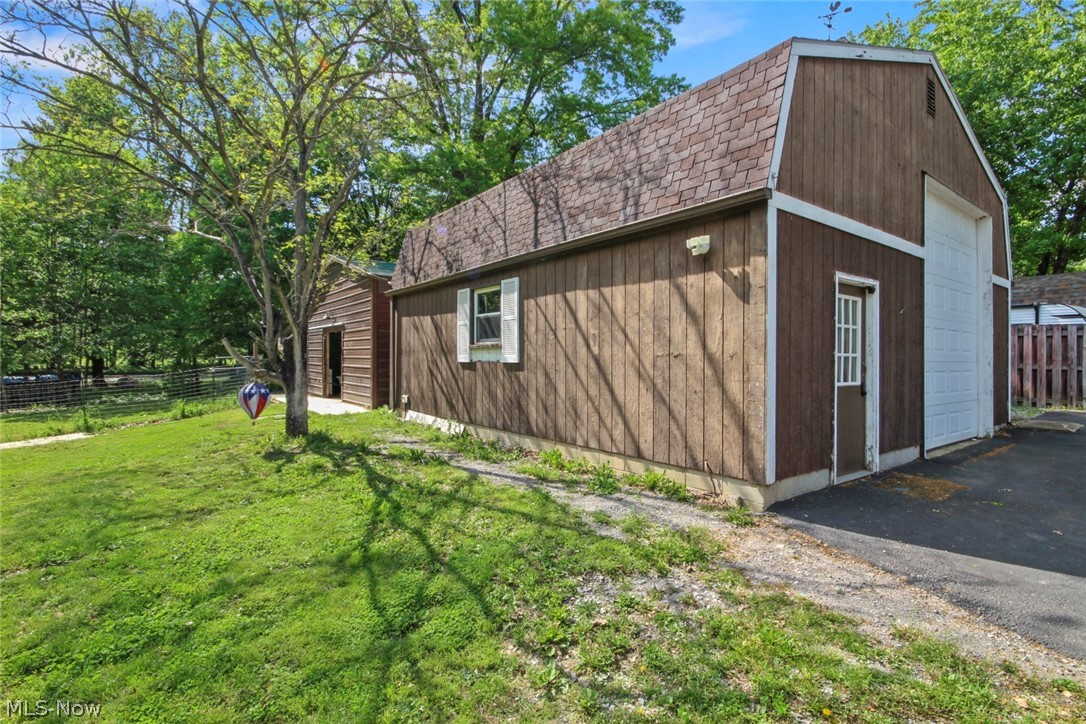 12640 New Buffalo Road North Lima OH 44452