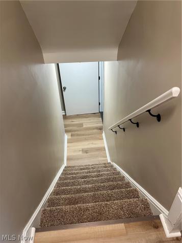 390 E 210th Street Euclid OH 44123