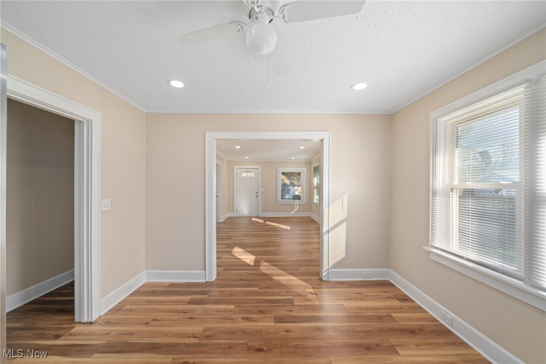 544 Dennison Avenue Akron OH 44312