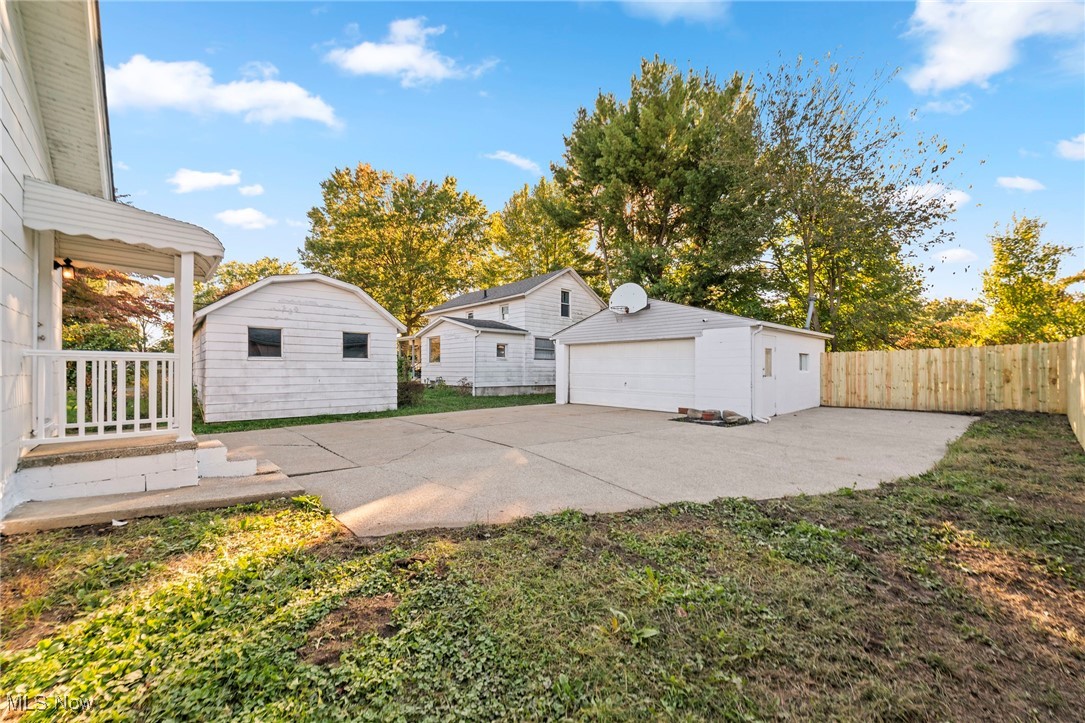 544 Dennison Avenue Akron OH 44312