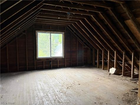 112 Burton Avenue Akron OH 44302
