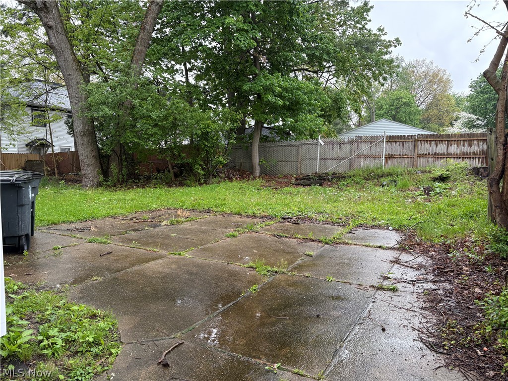 112 Burton Avenue Akron OH 44302