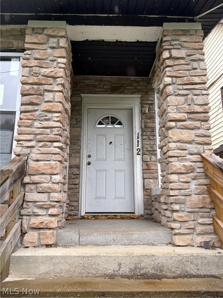 112 Burton Avenue Akron OH 44302