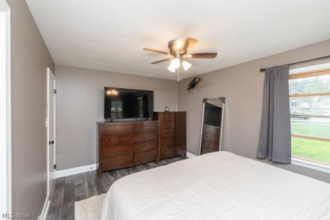 3724 E Wallings Road Broadview Heights OH 44147
