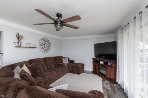 3724 E Wallings Road Broadview Heights OH 44147