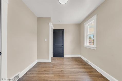 4607 Wichita Avenue Cleveland OH 44144