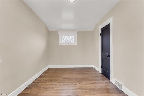 4607 Wichita Avenue Cleveland OH 44144
